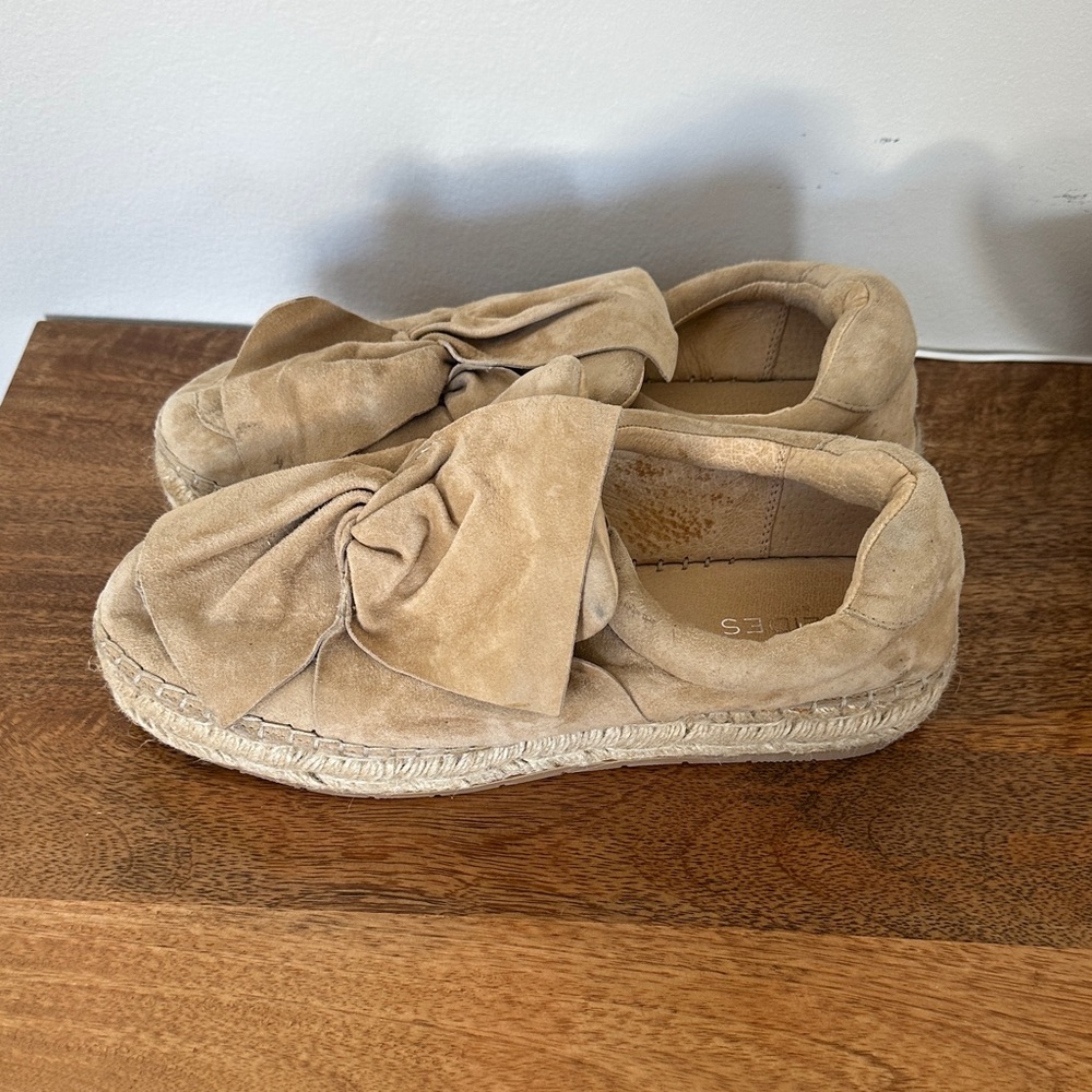 J/SLIDES Beige Suede Espadrille Loafers